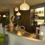 Mercure Nantes Ouest Zenith Hotel 4*