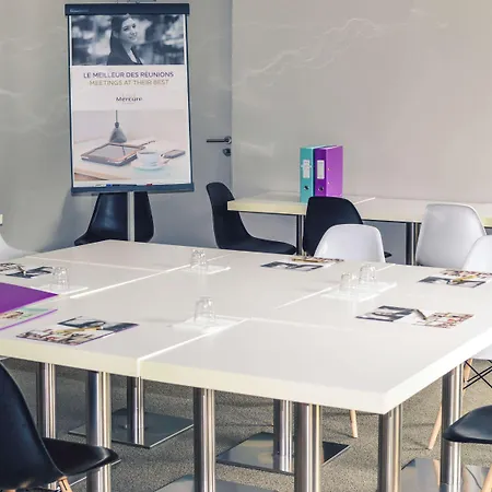 Hotel Mercure Nantes Ouest Zenith 4*