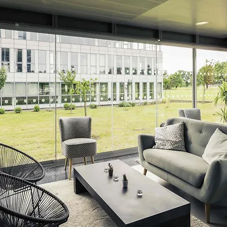 Mercure Nantes Ouest Zenith Hotel 4*