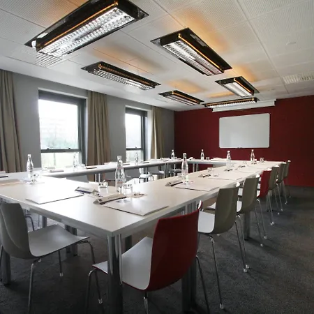 Mercure Nantes Ouest Zenith 4*