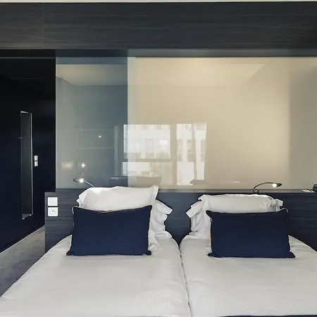 Mercure Nantes Ouest Zenith Hotel 4*