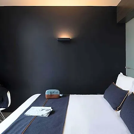 Mercure Nantes Ouest Zenith 4* 圣埃尔布兰