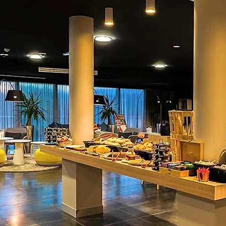 酒店 Mercure Nantes Ouest Zenith 圣埃尔布兰
