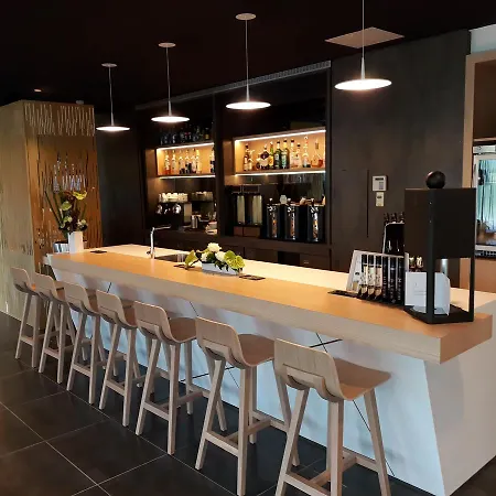 Hotel Mercure Nantes Ouest Zenith 4*