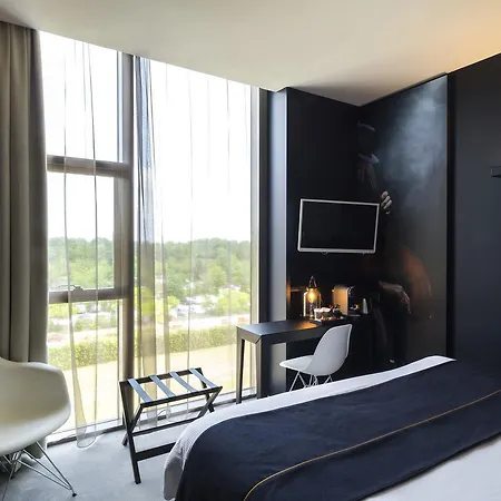 Mercure Nantes Ouest Zenith 4*