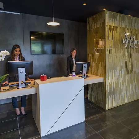 Mercure Nantes Ouest Zenith Hotel 4*