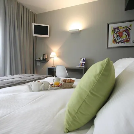 Hotel Mercure Nantes Ouest Zenith 4*