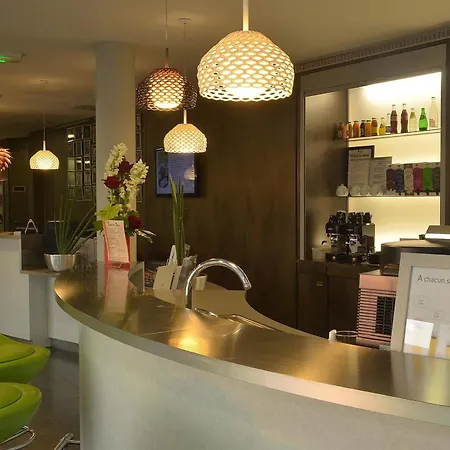 Mercure Nantes Ouest Zenith מלון 4*