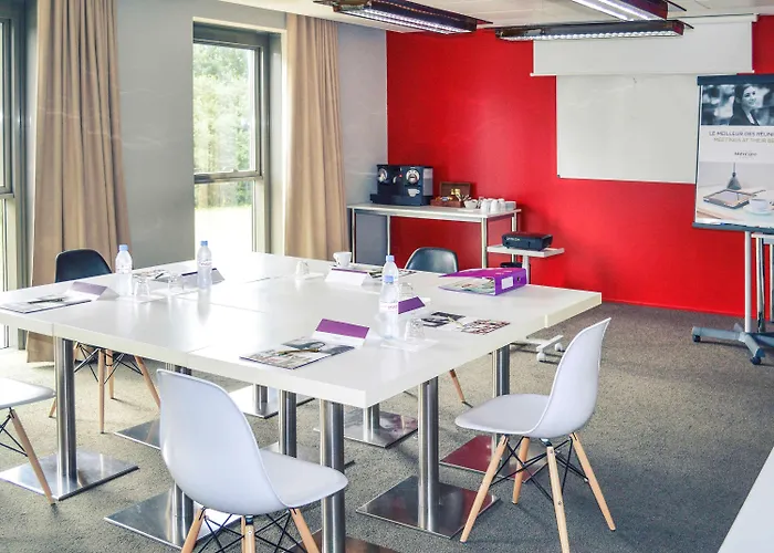 Hotel Mercure Nantes Ouest Zenith 4*