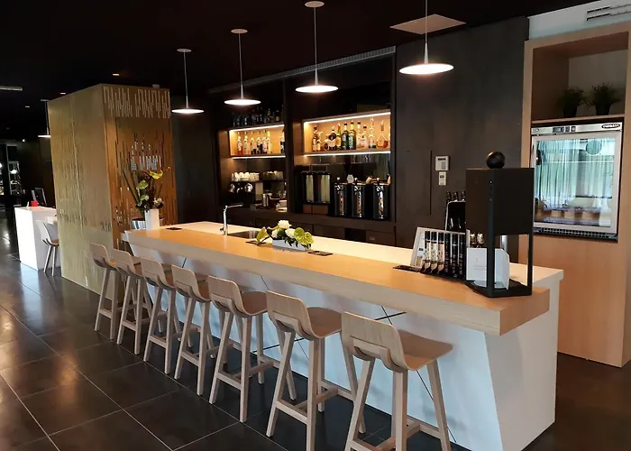 Hotel Mercure Nantes Ouest Zenith 4*